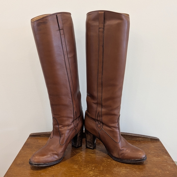 Vintage Brown Heeled Boots - Picture 7 of 11